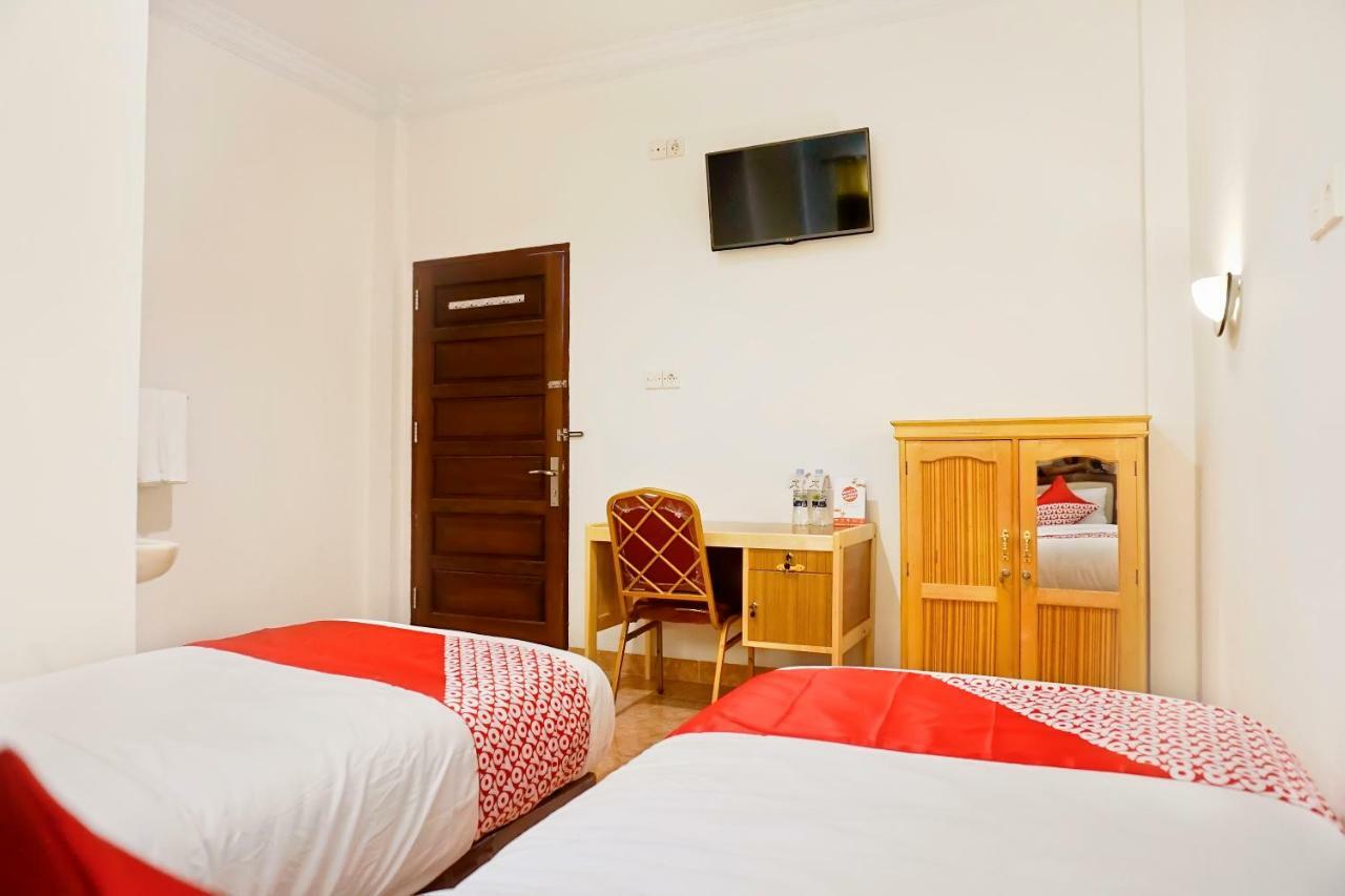 Oyo 694 Khasanah Residence Pekanbaru Extérieur photo