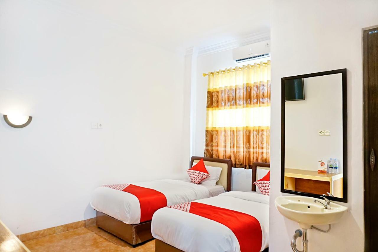 Oyo 694 Khasanah Residence Pekanbaru Extérieur photo